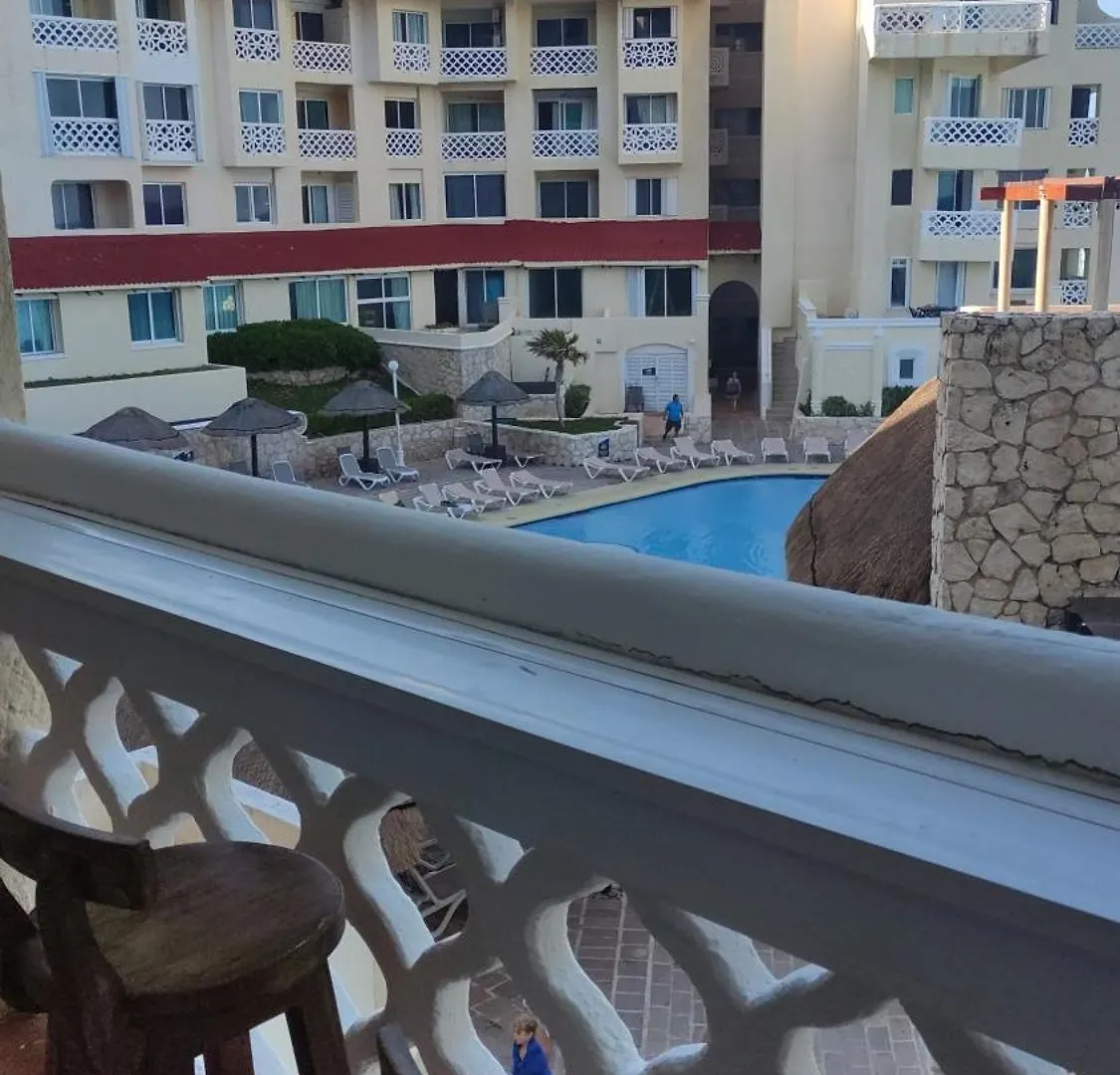 Aparthotel “Magic Sunrise At Cancun”