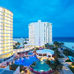 Rezort Krystal Grand, Cancún